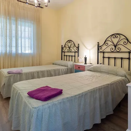 Holiday home El Refugio De Ana Villaralbo